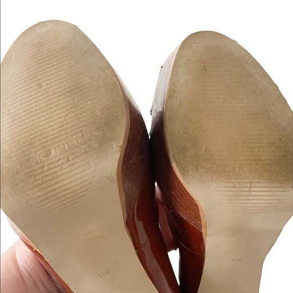 Marc Fisher Platform Peep Toe Heel Brown Patent Leather Dress Shoe Size 6.5 - Picture 10 of 13